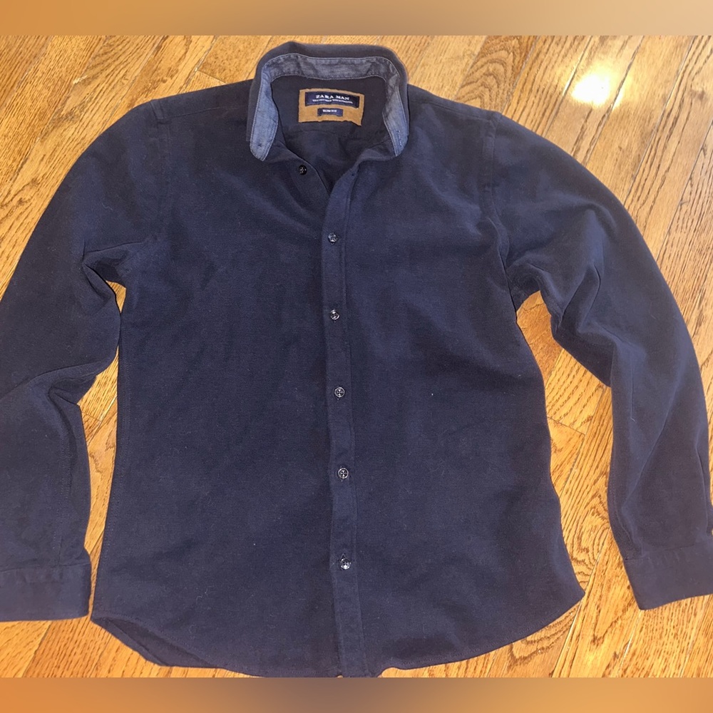 Zara Man Slim Fit Button Up Small